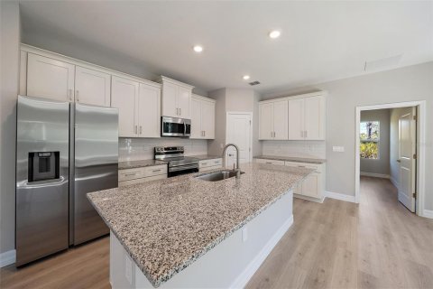 Villa ou maison à vendre à Rotonda, Floride: 4 chambres, 184.88 m2 № 2096516 - photo 25