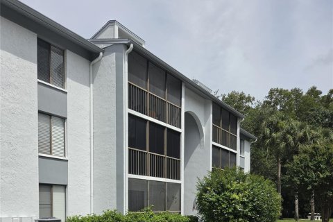 Condo à Tarpon Springs, Floride, 2 chambres  № 2389099