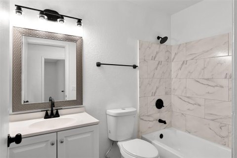Touwnhouse à vendre à Orlando, Floride: 2 chambres, 115.29 m2 № 1916040 - photo 21