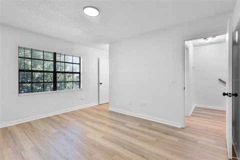 Touwnhouse à vendre à Orlando, Floride: 2 chambres, 115.29 m2 № 1916040 - photo 17