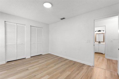 Touwnhouse à vendre à Orlando, Floride: 2 chambres, 115.29 m2 № 1916040 - photo 23