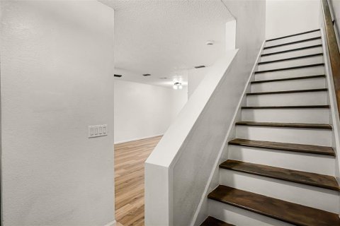 Touwnhouse à vendre à Orlando, Floride: 2 chambres, 115.29 m2 № 1916040 - photo 5