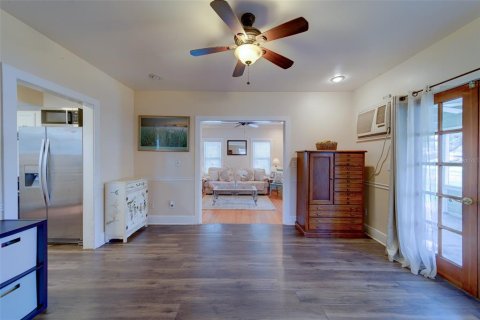 Villa ou maison à vendre à Largo, Floride: 6 chambres, 242.66 m2 № 1904123 - photo 8