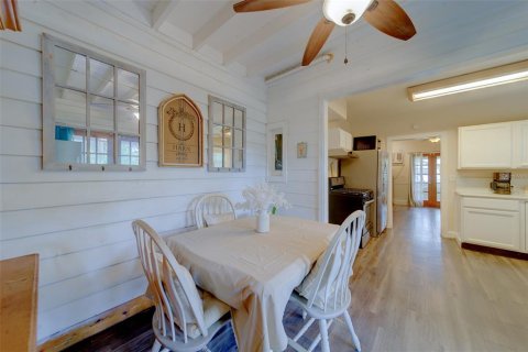 Villa ou maison à vendre à Largo, Floride: 6 chambres, 242.66 m2 № 1904123 - photo 13