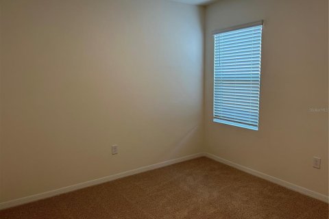 House in Winter Haven, Florida 3 bedrooms, 140.84 sq.m. № 2131032 - photo 12