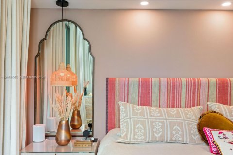 Condominio en venta en Miami, Florida, 2 dormitorios, 88.54 m2 № 2244439 - foto 11