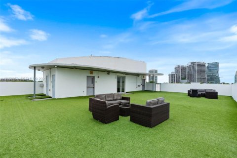 Condominio en venta en Miami, Florida, 2 dormitorios, 88.54 m2 № 2244439 - foto 20
