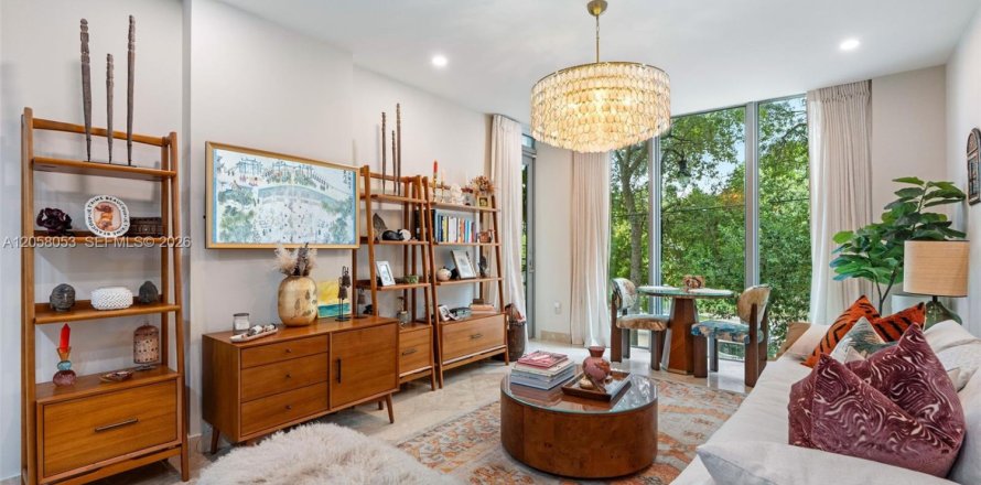Condominio en Miami, Florida, 2 dormitorios  № 2244439
