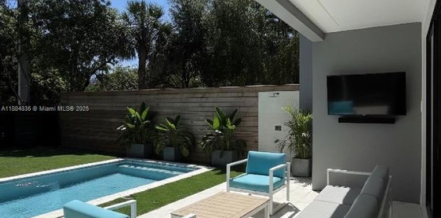 Touwnhouse à Miami, Floride 4 chambres, 297.29 m2 № 1932723