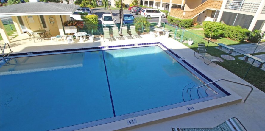 Condo in Pompano Beach, Florida, 2 bedrooms № 1154224