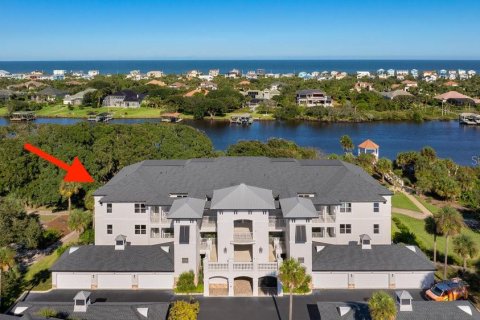 Condominio en venta en Palm Coast, Florida, 3 dormitorios, 201.32 m2 № 2091579 - foto 2