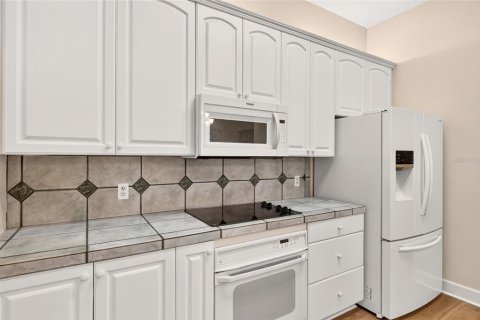 Copropriété à vendre à Gainesville, Floride: 3 chambres, 162.76 m2 № 2398283 - photo 11