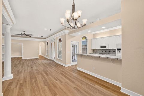 Copropriété à vendre à Gainesville, Floride: 3 chambres, 162.76 m2 № 2398283 - photo 7