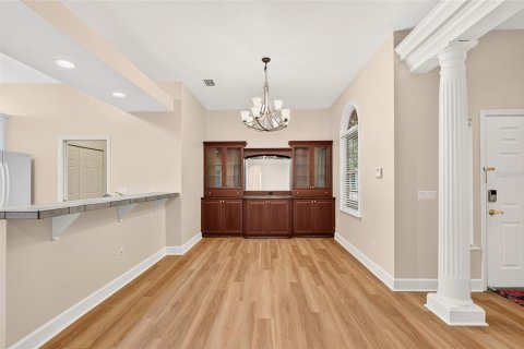 Copropriété à vendre à Gainesville, Floride: 3 chambres, 162.76 m2 № 2398283 - photo 5