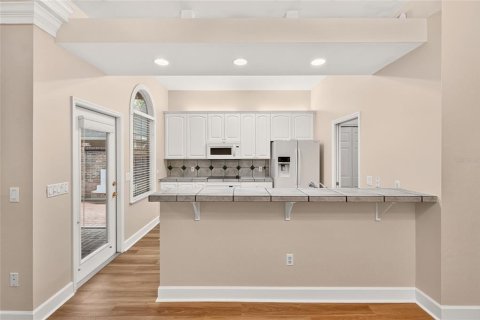 Copropriété à vendre à Gainesville, Floride: 3 chambres, 162.76 m2 № 2398283 - photo 8