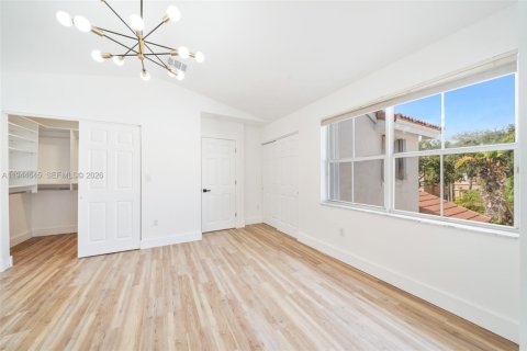 Townhouse in Hollywood, Florida 3 bedrooms, 149.02 sq.m. № 2001742 - photo 29