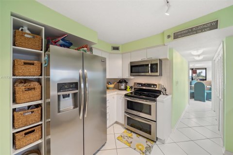 Copropriété à louer à St. Lucie, Floride: 3 chambres, 170.94 m2 № 1935806 - photo 11