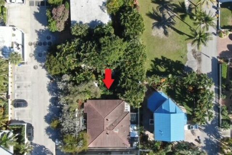 Commercial property in Ocean Ridge, Florida № 2179090 - photo 5