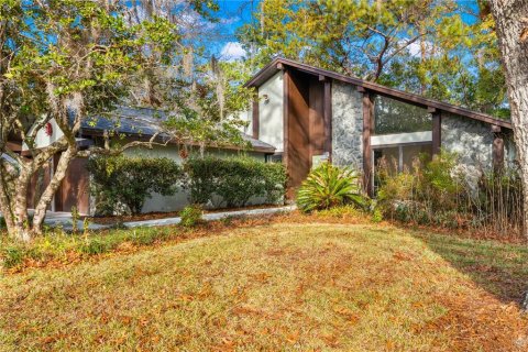 Casa en venta en Homosassa, Florida, 3 dormitorios, 189.24 m2 № 1746776 - foto 1