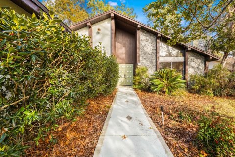 Casa en venta en Homosassa, Florida, 3 dormitorios, 189.24 m2 № 1746776 - foto 4