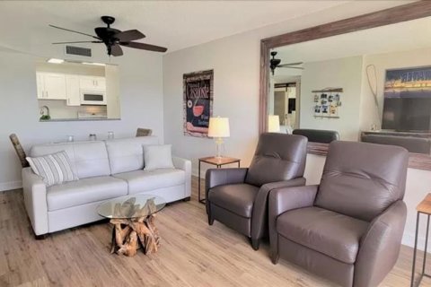 Copropriété à vendre à Clearwater, Floride: 1 chambre, 63.17 m2 № 2097068 - photo 6