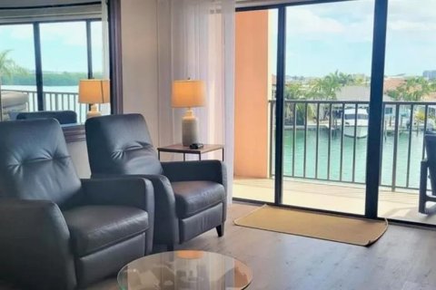 Copropriété à vendre à Clearwater, Floride: 1 chambre, 63.17 m2 № 2097068 - photo 4