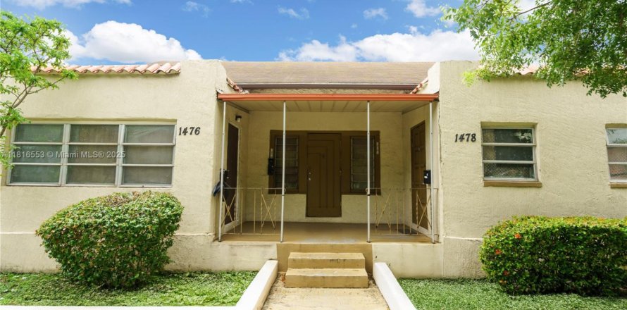 Immobilier commercial à Miami, Floride 133.41 m2 № 1940194