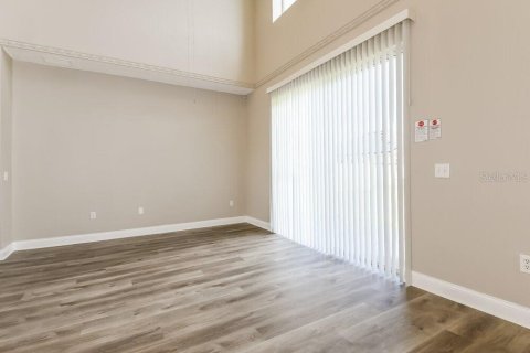 House in Kissimmee, Florida 4 bedrooms, 238.85 sq.m. № 2391022 - photo 9