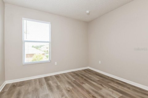 House in Kissimmee, Florida 4 bedrooms, 238.85 sq.m. № 2391022 - photo 13