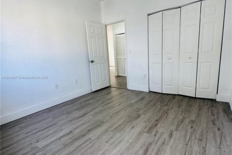 Copropriété à louer à Homestead, Floride: 3 chambres, 110.93 m2 № 1967983 - photo 12