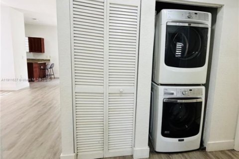 Copropriété à louer à Homestead, Floride: 3 chambres, 110.93 m2 № 1967983 - photo 11