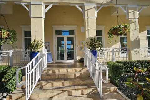 Copropriété à louer à Homestead, Floride: 3 chambres, 110.93 m2 № 1967983 - photo 20