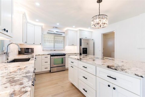 Casa en venta en Saint Petersburg, Florida, 2 dormitorios, 136.1 m2 № 1602236 - foto 15