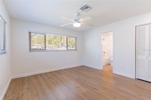 Casa en venta en Saint Petersburg, Florida, 2 dormitorios, 136.1 m2 № 1602236 - foto 26