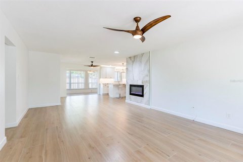 Casa en venta en Saint Petersburg, Florida, 2 dormitorios, 136.1 m2 № 1602236 - foto 9
