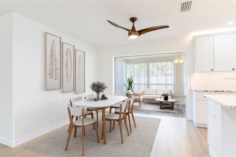 Casa en venta en Saint Petersburg, Florida, 2 dormitorios, 136.1 m2 № 1602236 - foto 17