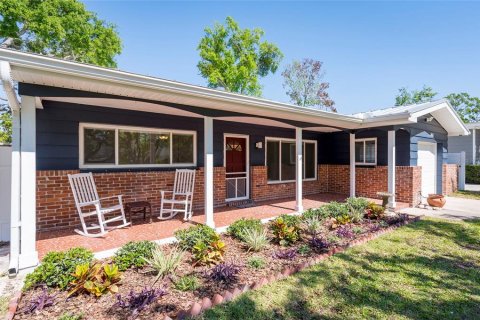 Casa en venta en Saint Petersburg, Florida, 2 dormitorios, 136.1 m2 № 1602236 - foto 3
