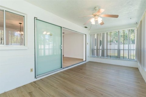 Casa en venta en Saint Petersburg, Florida, 2 dormitorios, 136.1 m2 № 1602236 - foto 21