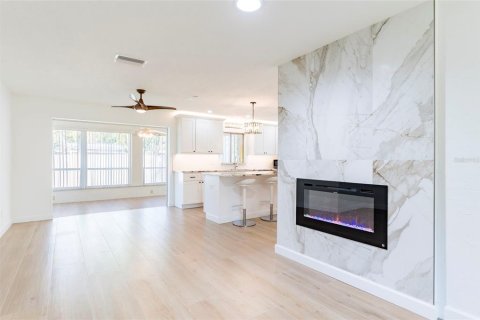 Casa en venta en Saint Petersburg, Florida, 2 dormitorios, 136.1 m2 № 1602236 - foto 10