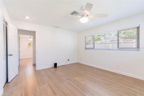 Casa en venta en Saint Petersburg, Florida, 2 dormitorios, 136.1 m2 № 1602236 - foto 28
