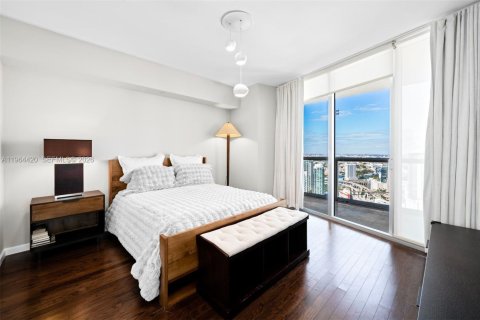 Condo in Miami, Florida, 2 bedrooms  № 2081110 - photo 9