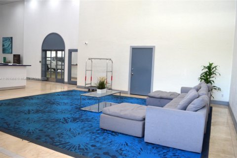 Copropriété à vendre à North Miami, Floride: 2 chambres, 99.41 m2 № 1979713 - photo 5