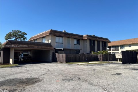 Copropriété à vendre à West Palm Beach, Floride: 2 chambres, 91.6 m2 № 1939023 - photo 16