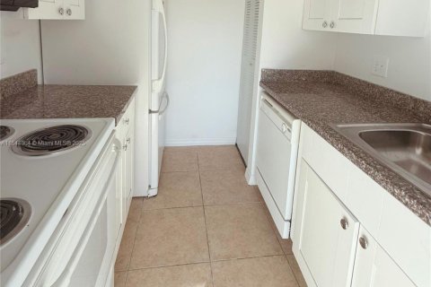 Copropriété à vendre à West Palm Beach, Floride: 2 chambres, 91.6 m2 № 1939023 - photo 10