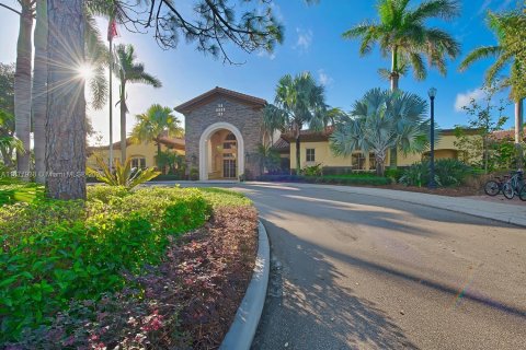 Снять в аренду кондоминиум в Палм-Бич-Гарденс, Флорида 2 спальни, 106.28м2, № 1923130 - фото 25