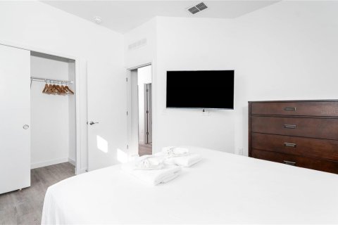 Touwnhouse à louer à Davenport, Floride: 5 chambres, 187.66 m2 № 2408233 - photo 17