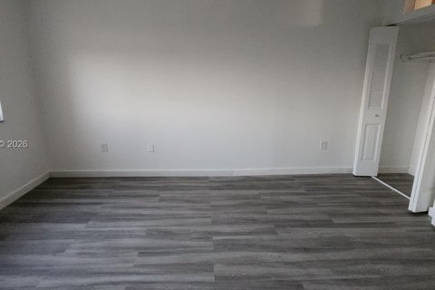 Copropriété à louer à Hialeah, Floride: 1 chambre, 39.86 m2 № 2085602 - photo 6