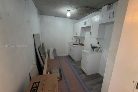 Copropriété à louer à Hialeah, Floride: 1 chambre, 39.86 m2 № 2085602 - photo 9