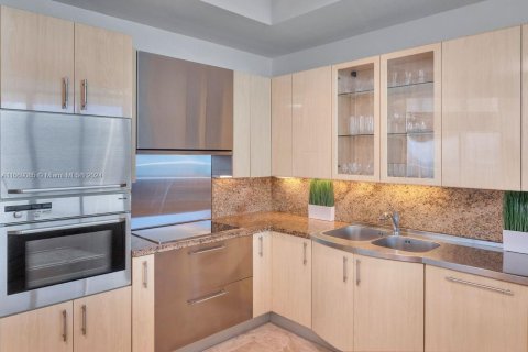 Condominio en venta en Miami Beach, Florida, 2 dormitorios, 148.18 m2 № 1874468 - foto 11