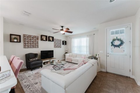 Casa en venta en Orlando, Florida, 4 dormitorios, 222.04 m2 № 1602452 - foto 6